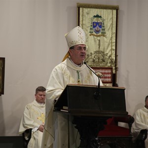Homilija biskupa Šaška o prvoj obljetnici smrti maestra don Miha Demovića 